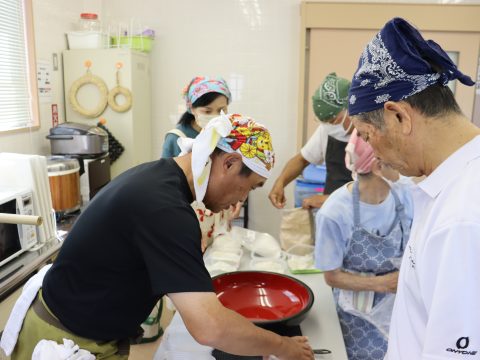 そば打ち体験の報告（9月9日・好評終了）