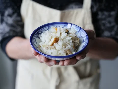 焼き鯖入り混ぜご飯