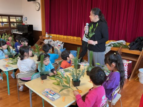 フラワーアレンジメントに挑戦♡